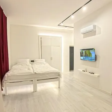 Dzeno Old Town Pearl Apartment