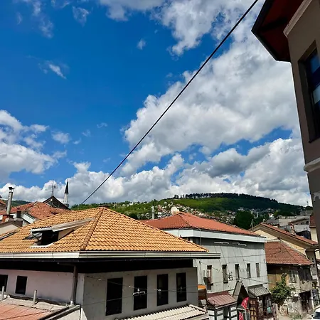 Dzeno Old Town Pearl Apartment